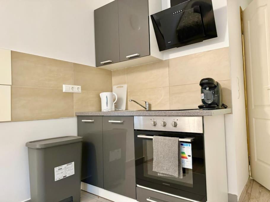 Easy Suites - Free Underground Parking Vienne Extérieur photo